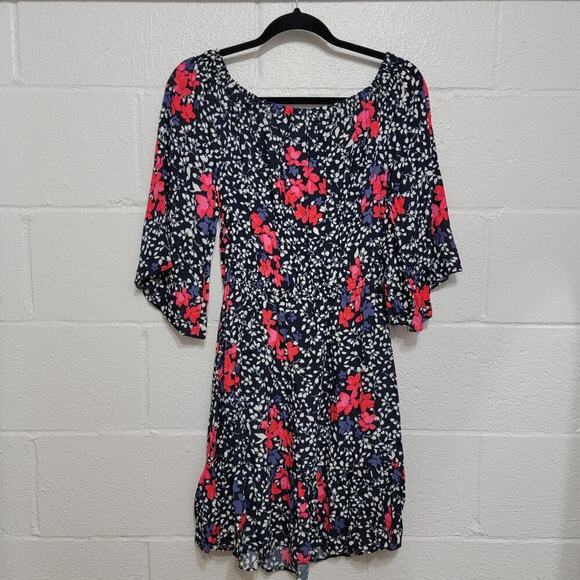 Gap Bell Sleeve Dress - Picture 2 of 10